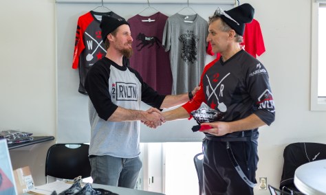 32171853474_8d9f33eea6_k